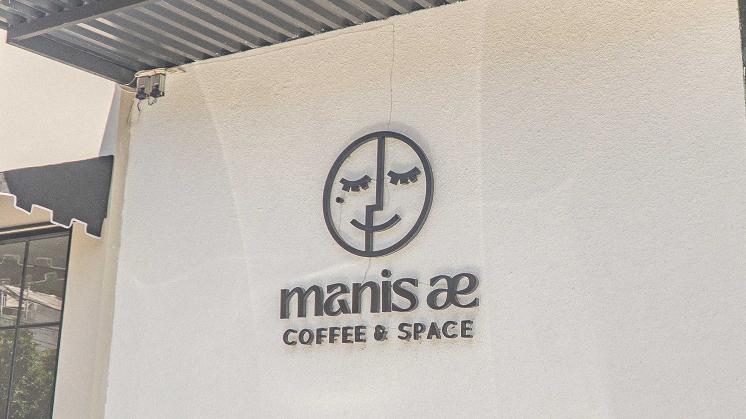manis-ae-cafe.jpg
